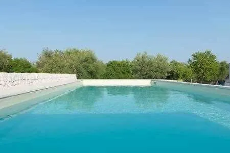 Trulli Don Peppe Sole * Cisternino