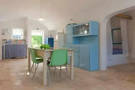 Trulli Don Peppe Sole Cisternino