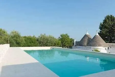 Trulli Don Peppe Sole Cisternino